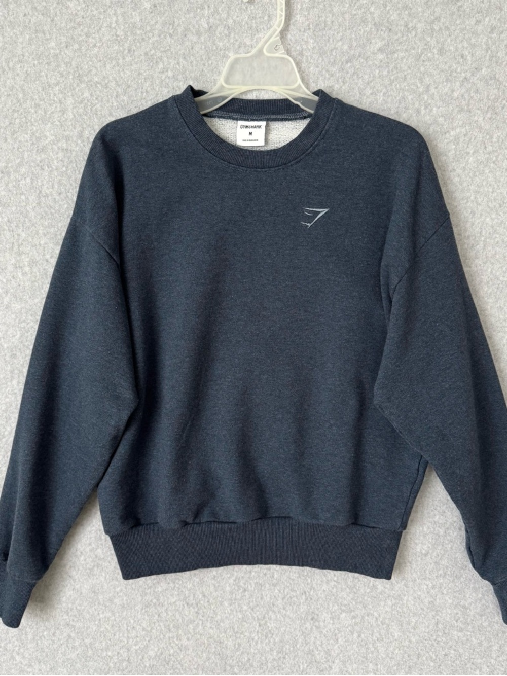 Gymshark Sweatshirt Womens Size Medium Blue Crewneck Pullover Logo Casual READ